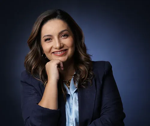 Camila M. dos Santos Martins